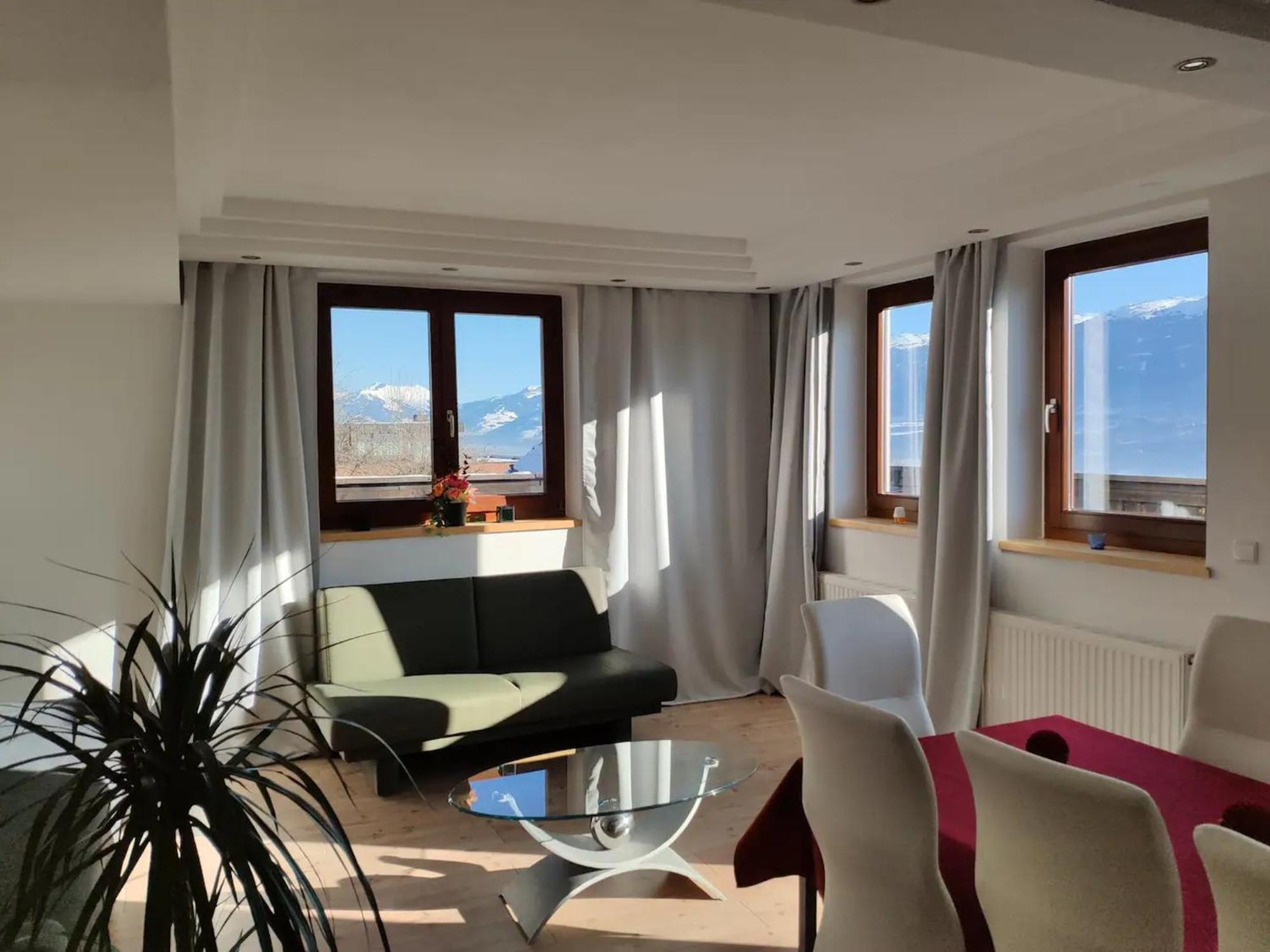 Alpendohle Apartments אינסברוק חדר תמונה